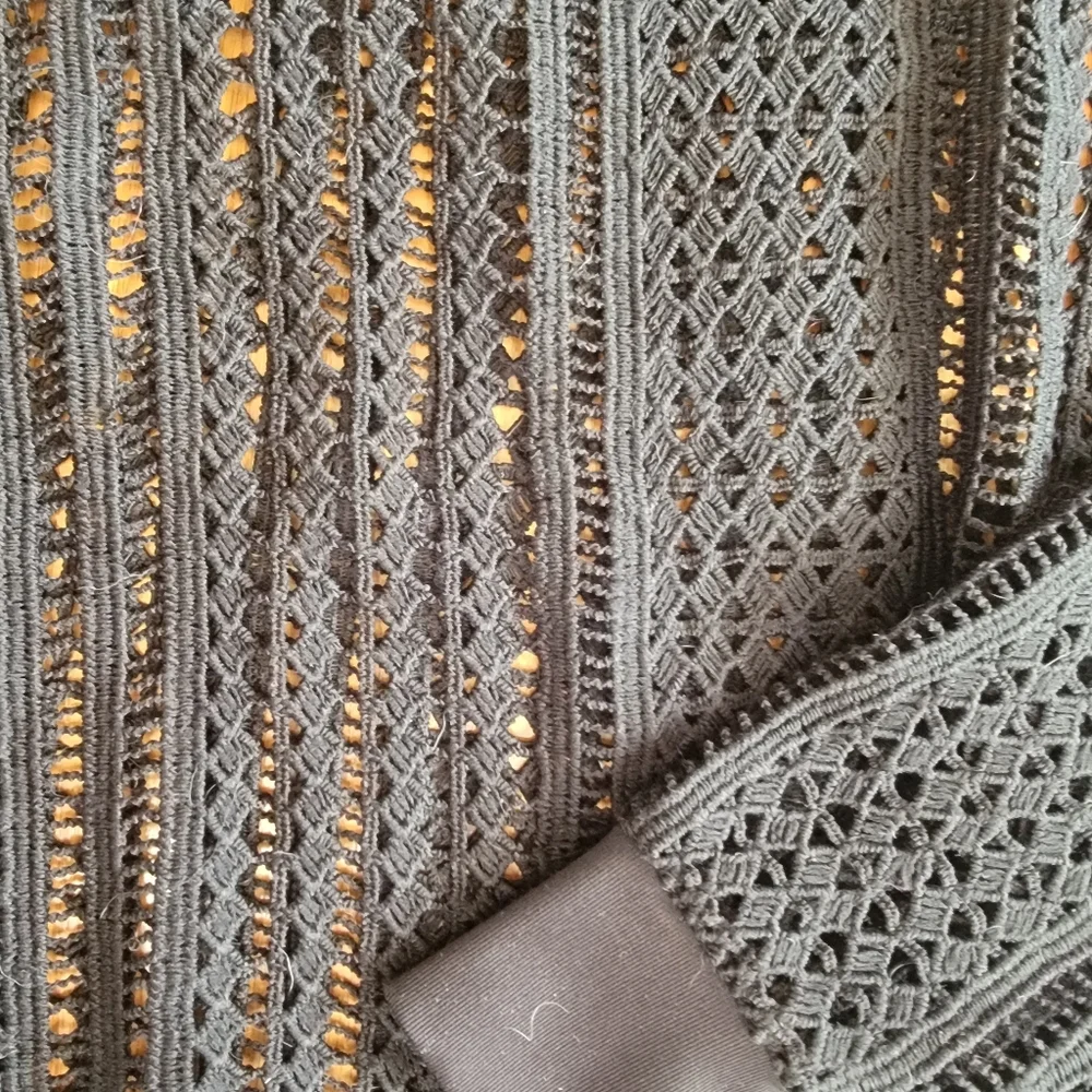 Fabletics top. - Picture 3 of 4